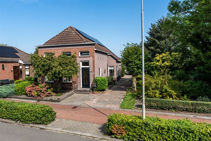 Ommelanderwijk 287 in Veendam