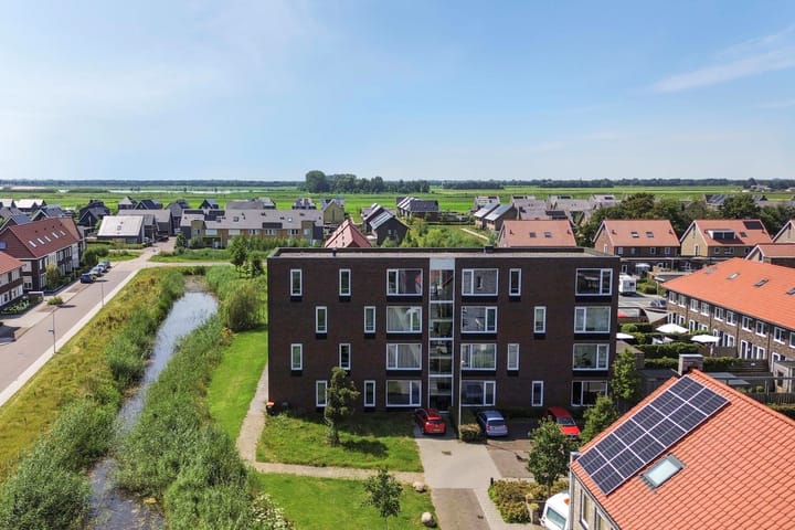Omslag 9 in Meppel