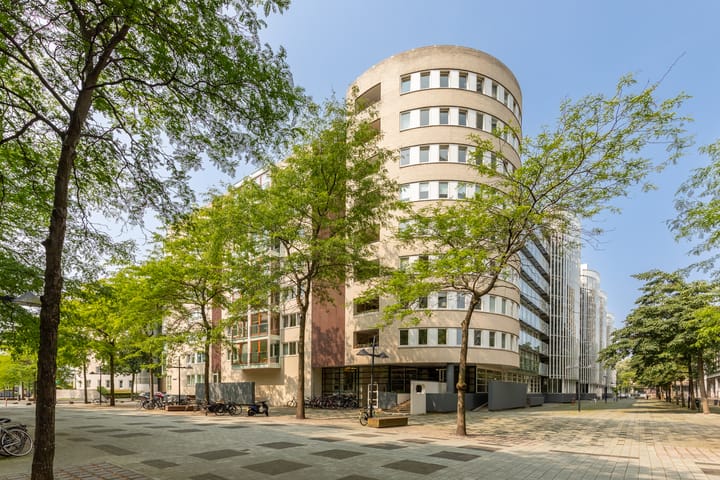 Omval 247 in Amsterdam