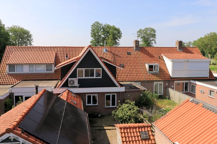 Onderduikersweg 24B in Emmeloord