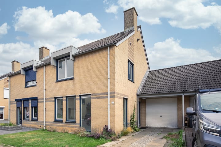 Onderstehof 18 in Sittard
