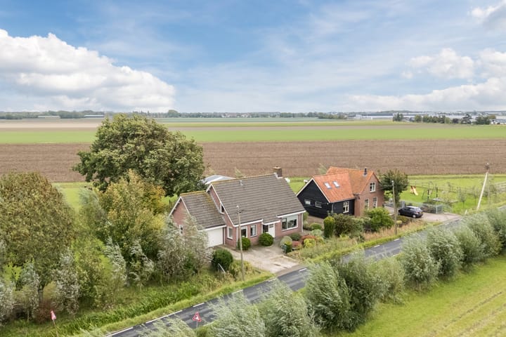 Onderweg 28 in Waddinxveen Foto