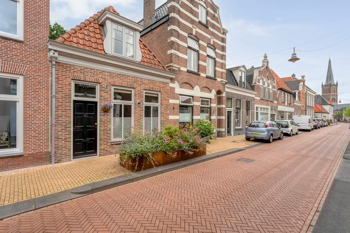 Photo of property Onnastraat 28, Steenwijk