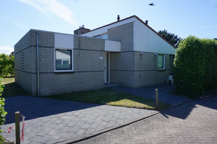 Ooghduyne 207 in Julianadorp