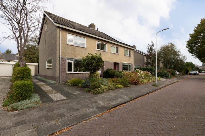 Foto van woning Ooievaarslaan 52, Sneek