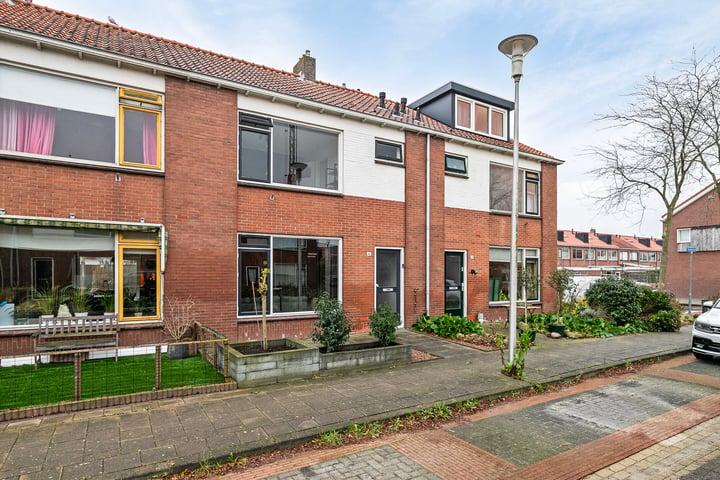 Ooievaarstraat 36 in Kampen