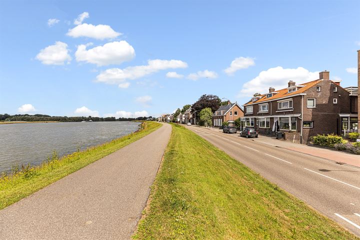 Oost Kinderdijk 179 in Alblasserdam