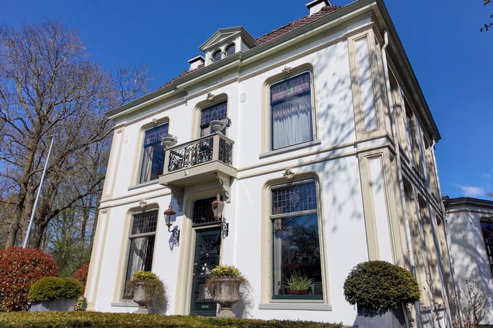 Oostdam 13 in Woerden foto