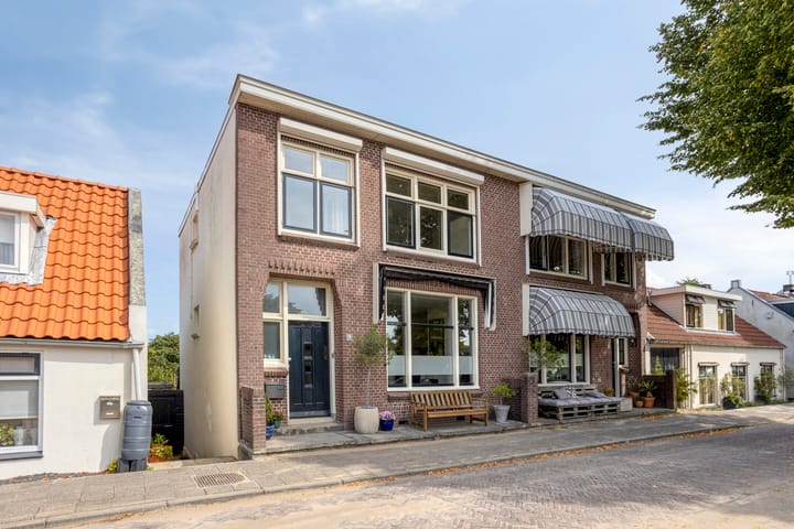 Foto van woning Oostdijk 153, Oud-Beijerland