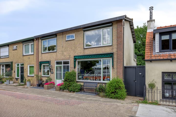 Oostdijk 209 in Oud-Beijerland