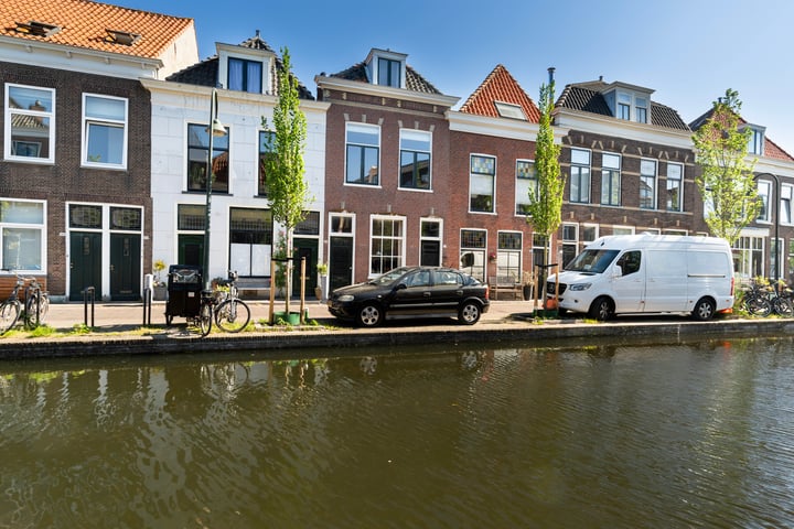 Oosteinde 232A in Delft
