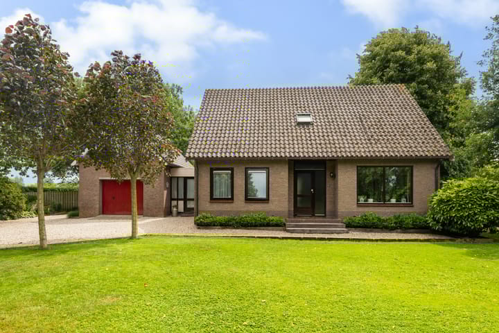 Oosteinde 32a in Waarder foto