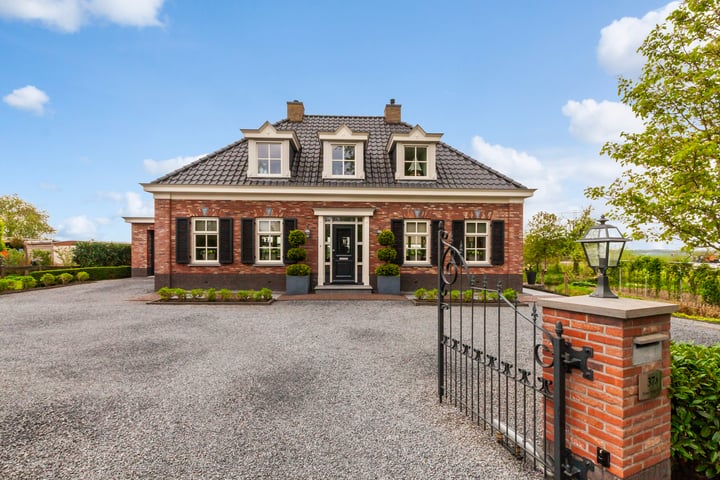 Oosteinde 37a in Oud-Alblas