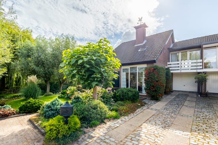 Photo of property Oosteinde 48, Wijngaarden