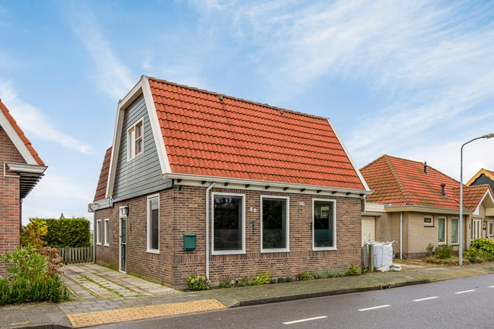 Oosteinde 50 in Berkhout