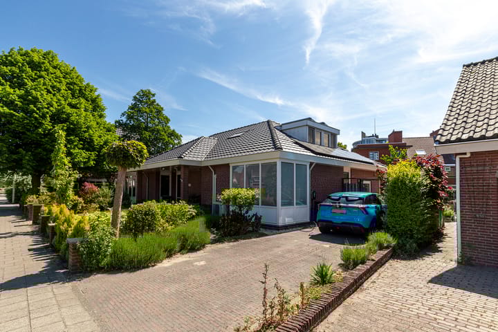 Oosteinde 71 in 's-Gravenhage foto