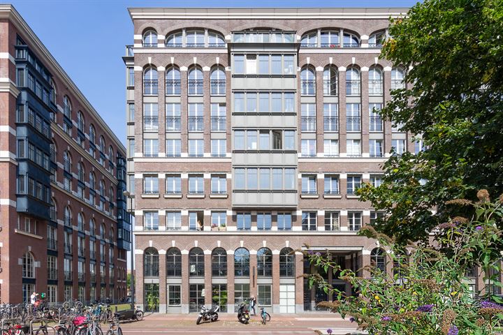 Oostelijke Handelskade 795 in Amsterdam