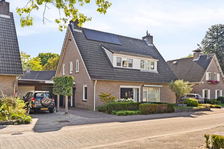Photo of property Oostelvoortjes 6, Moergestel
