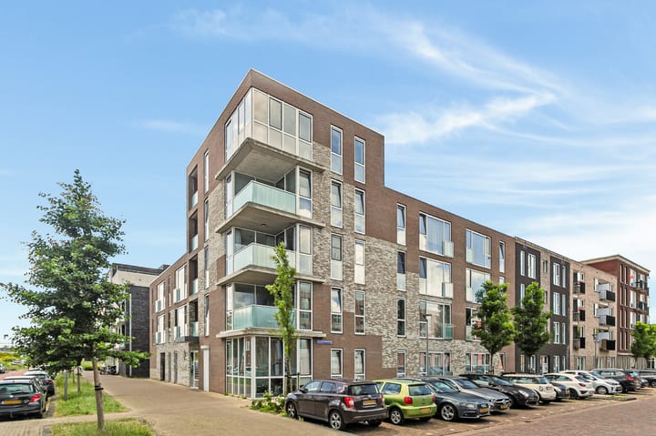 Oostenrijkstraat 30 in Almere