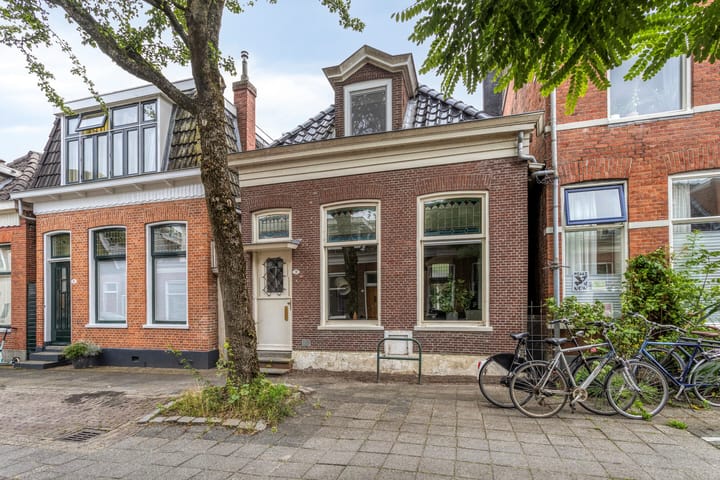 Ooster Badstraat 10 in Groningen