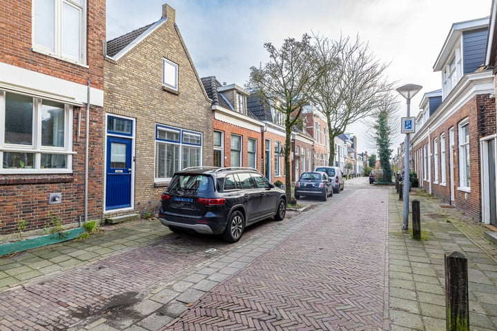 Ooster Badstraat 4 in Groningen