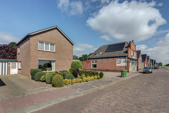 Oosterdiep WZ 119 in Emmer-Compascuum