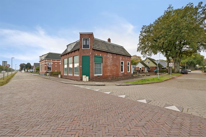 Oosterdiep WZ 42 in Emmer-Compascuum