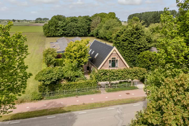 Oosterdijk 28 in Dirkshorn