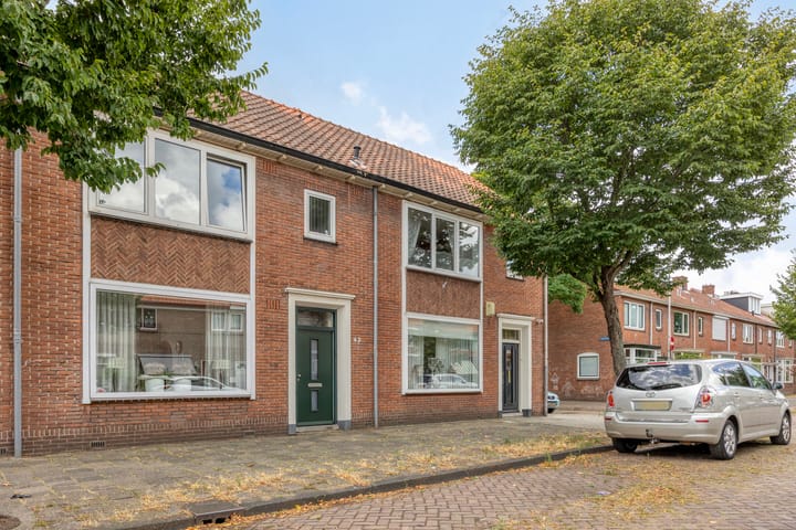 Oosterduinweg 42 in IJmuiden