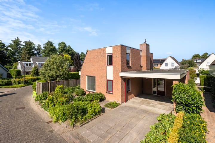Photo of property Oostergo 11, Dronten