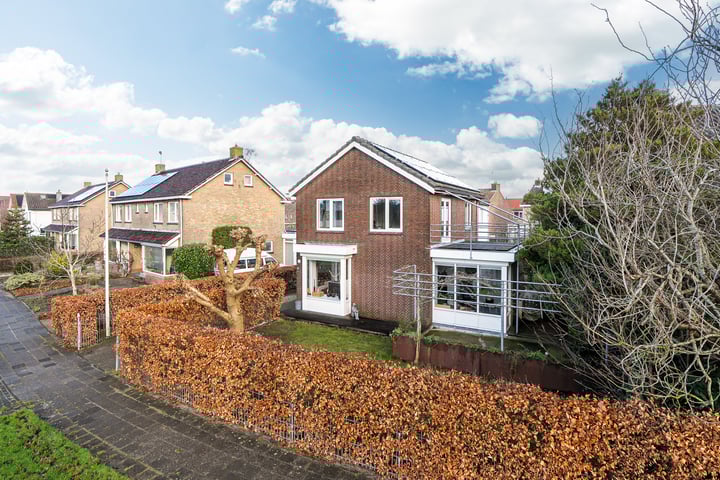 Photo of property Oostergoostraat 100, Grou