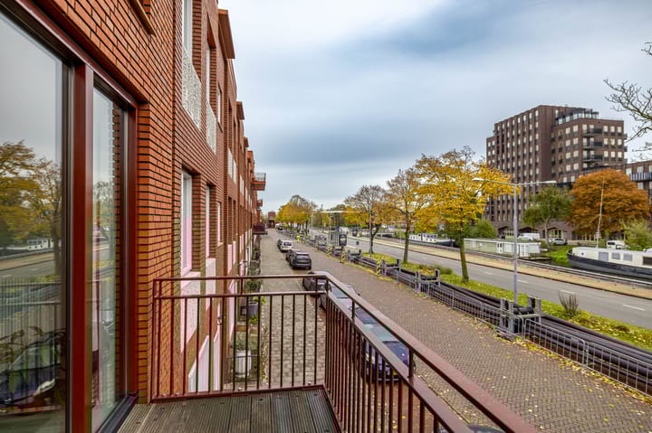 Oosterhamrikkade 102b in Groningen
