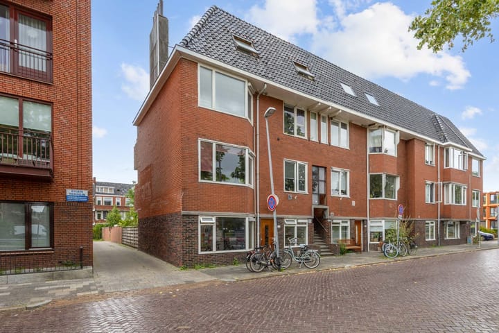 Oosterhamrikkade 120 in Groningen foto