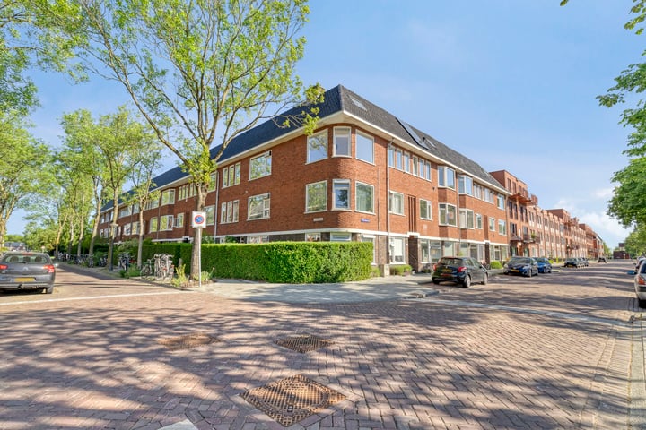 Photo of property Oosterhamrikkade 94a, Groningen