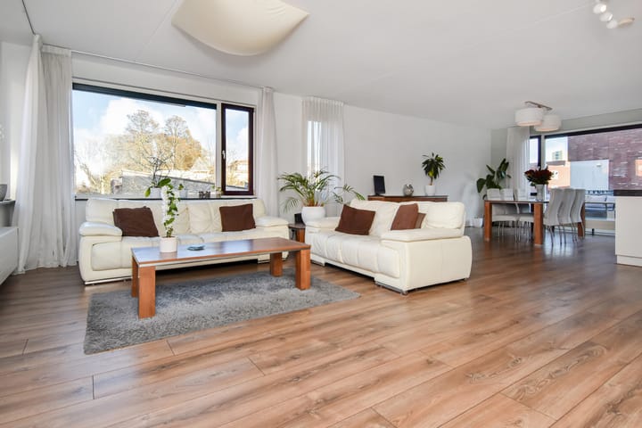 Oosterhesselenstraat 590 in 's-Gravenhage foto