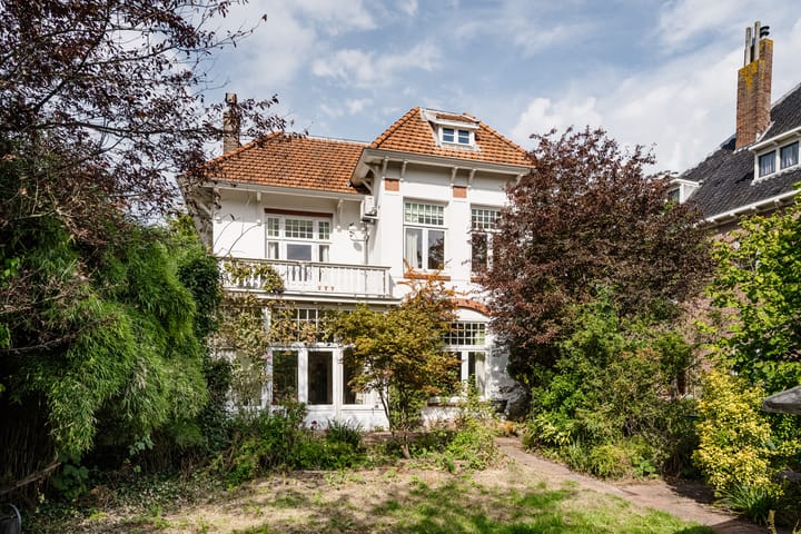 Oosterhoutlaan 5 in Haarlem