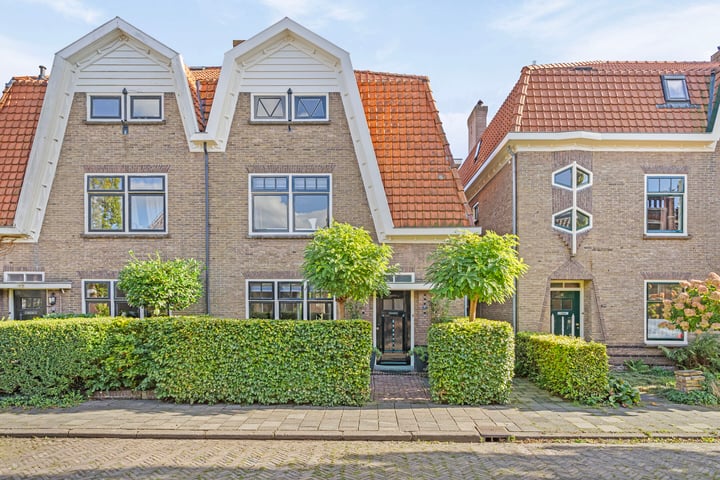 Oosterhoutstraat 27 in Assen