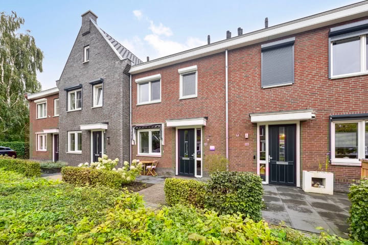 Oosterlandenerf 88 in IJsselmuiden