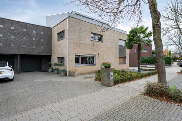 Oostermaasweg 29 in Maastricht