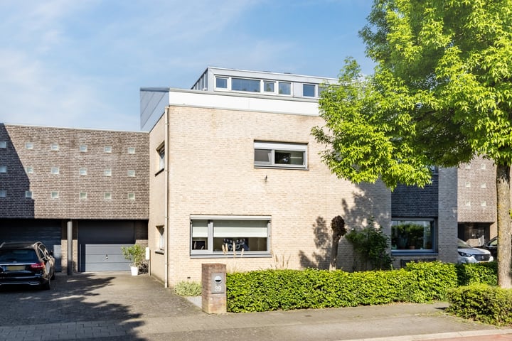 Oostermaasweg 39 in Maastricht foto