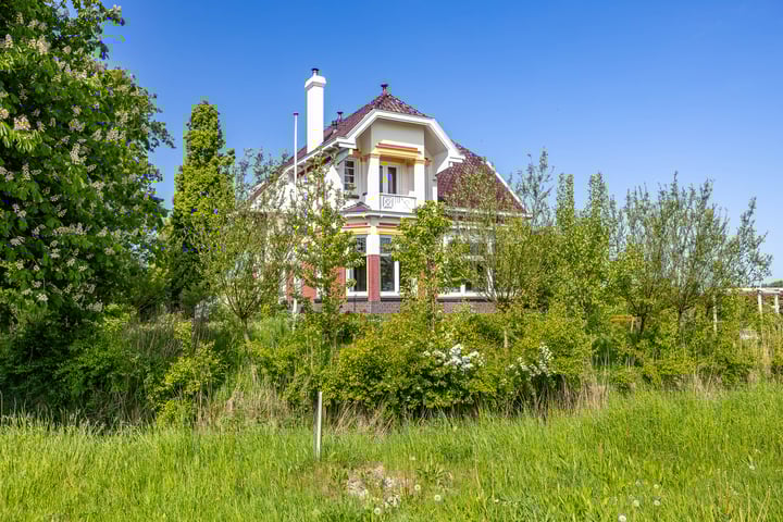 Oosternielandsterweg 6 in Oosternieland