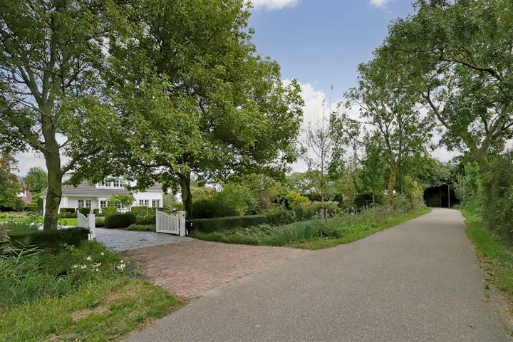 Oosterse Lageweg 2 in Middelburg