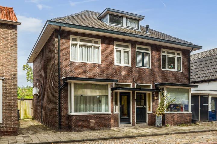 Oosterstraat 177 in Enschede photo