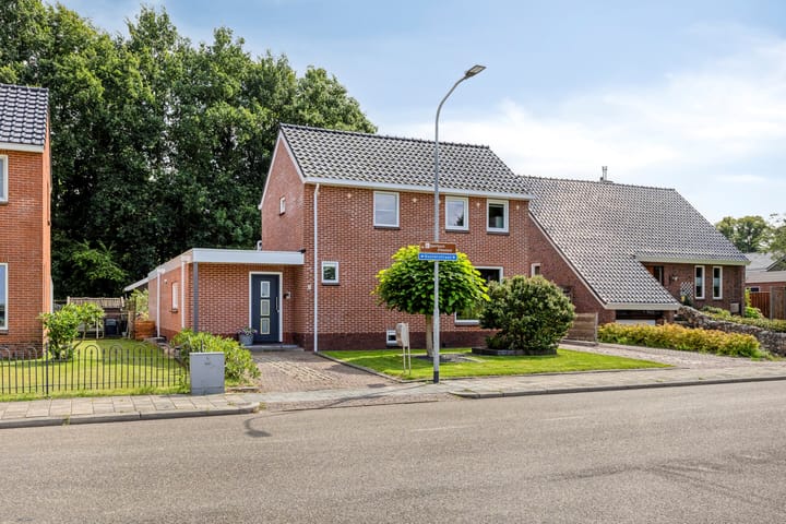 Oosterstraat 25 in Scheemda