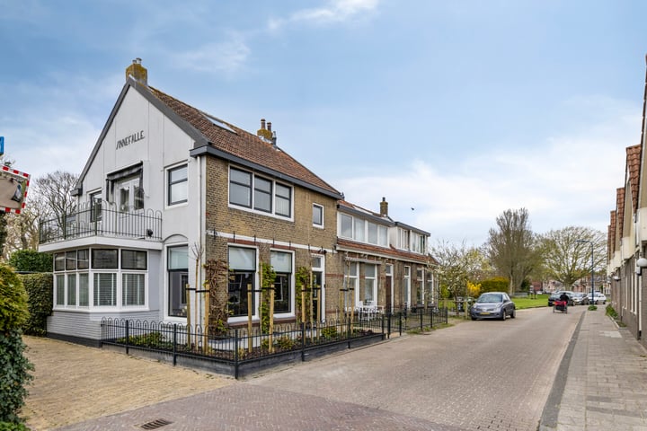 Photo of property Oosterstraat 8, Harlingen