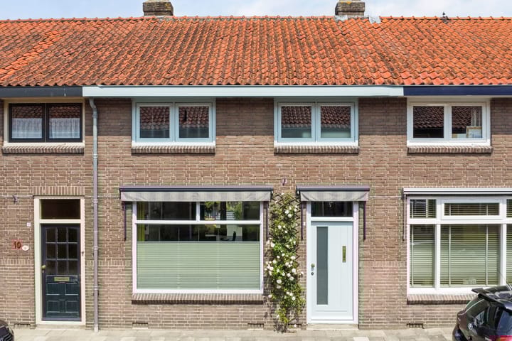 Oostertuinstraat 8 in Enkhuizen
