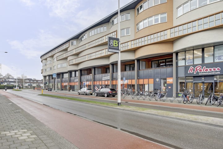 Oosterweezenstraat 325 in Alkmaar