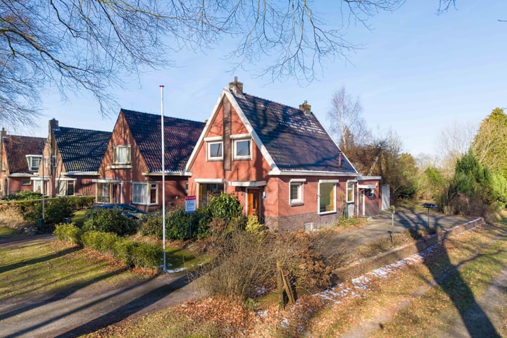 Oosterweg 12 in Siddeburen Foto