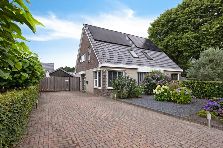 Photo of property Oosterweg 21, Muntendam