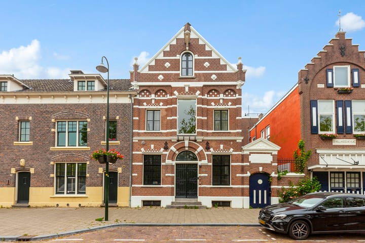 Oosthavenkade 27B in Vlaardingen